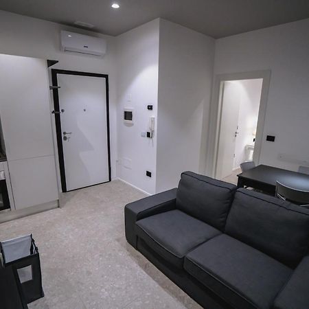 סלרנו De Luca 6 Apartments מראה חיצוני תמונה