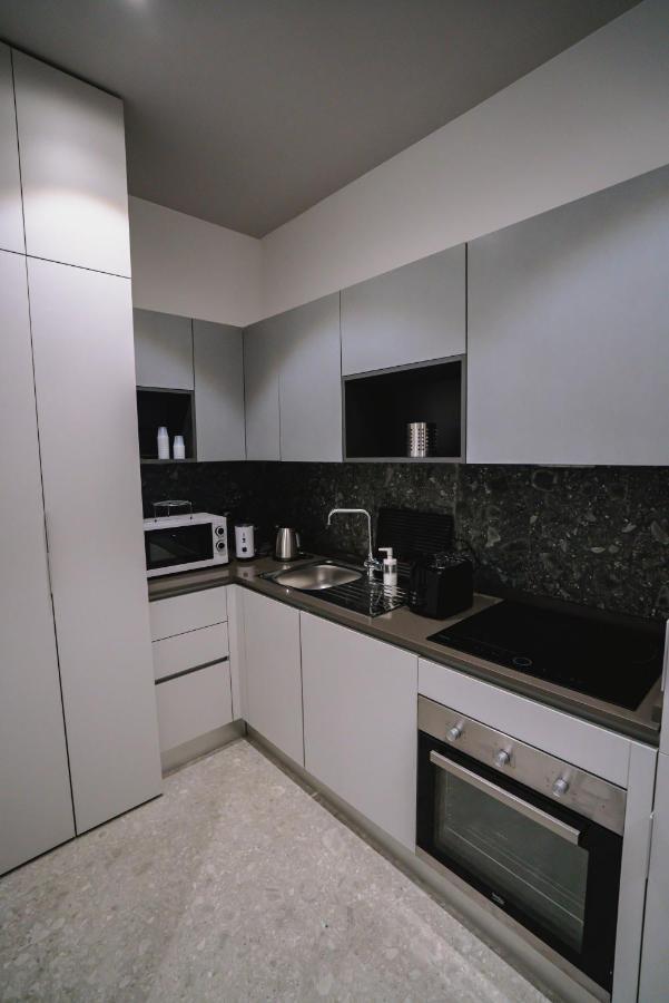 סלרנו De Luca 6 Apartments מראה חיצוני תמונה