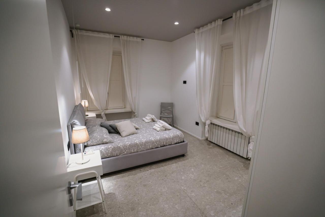 סלרנו De Luca 6 Apartments מראה חיצוני תמונה
