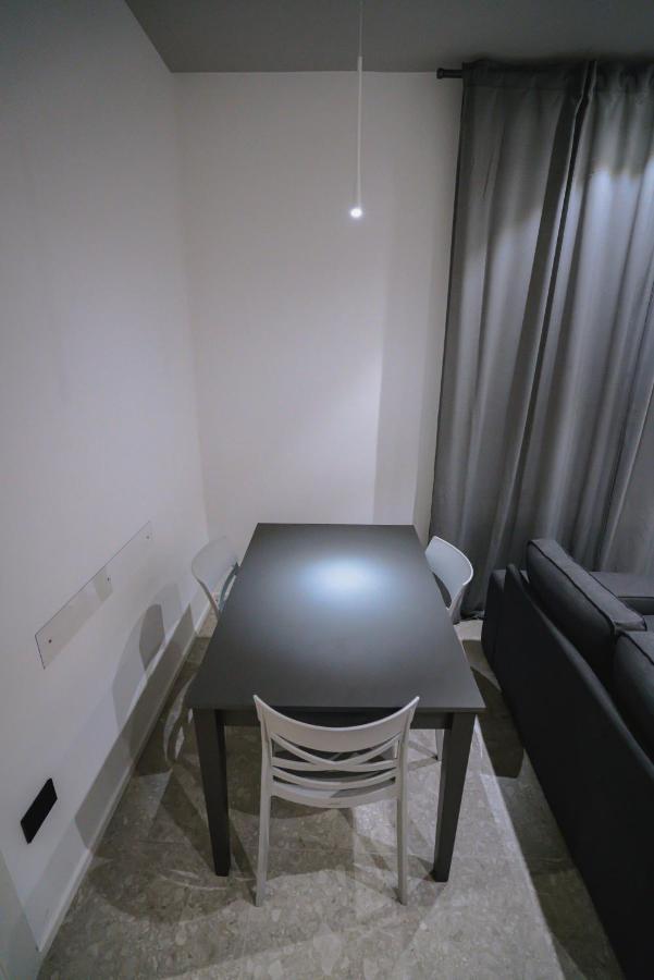 סלרנו De Luca 6 Apartments מראה חיצוני תמונה