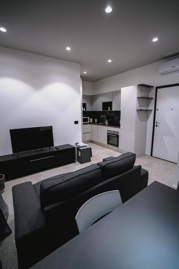 סלרנו De Luca 6 Apartments מראה חיצוני תמונה