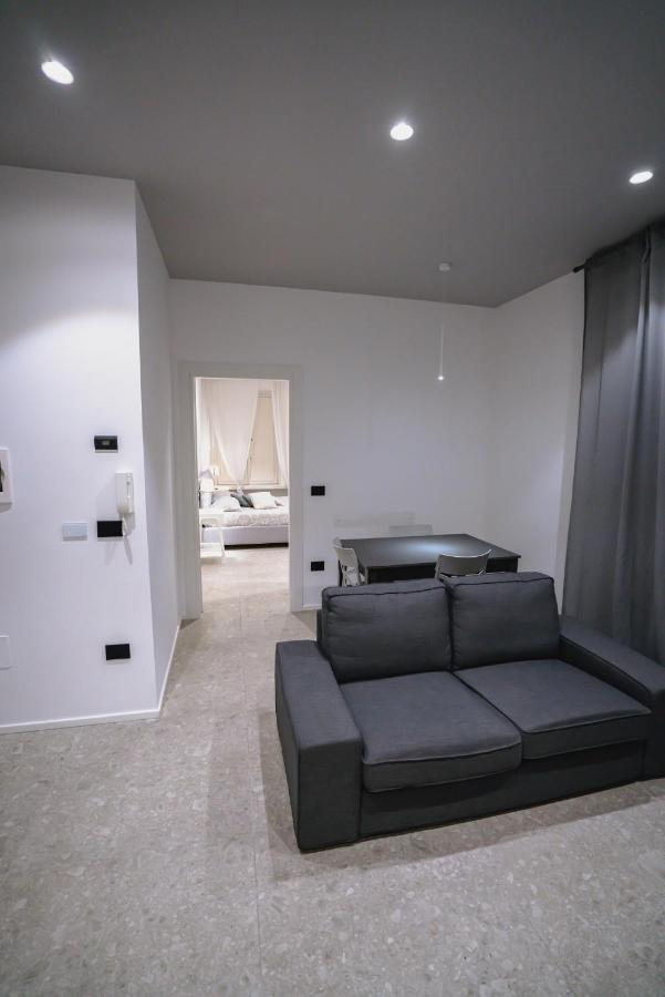 סלרנו De Luca 6 Apartments מראה חיצוני תמונה