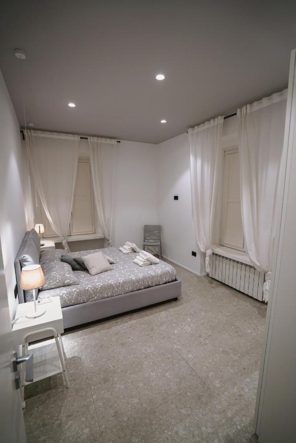 סלרנו De Luca 6 Apartments מראה חיצוני תמונה