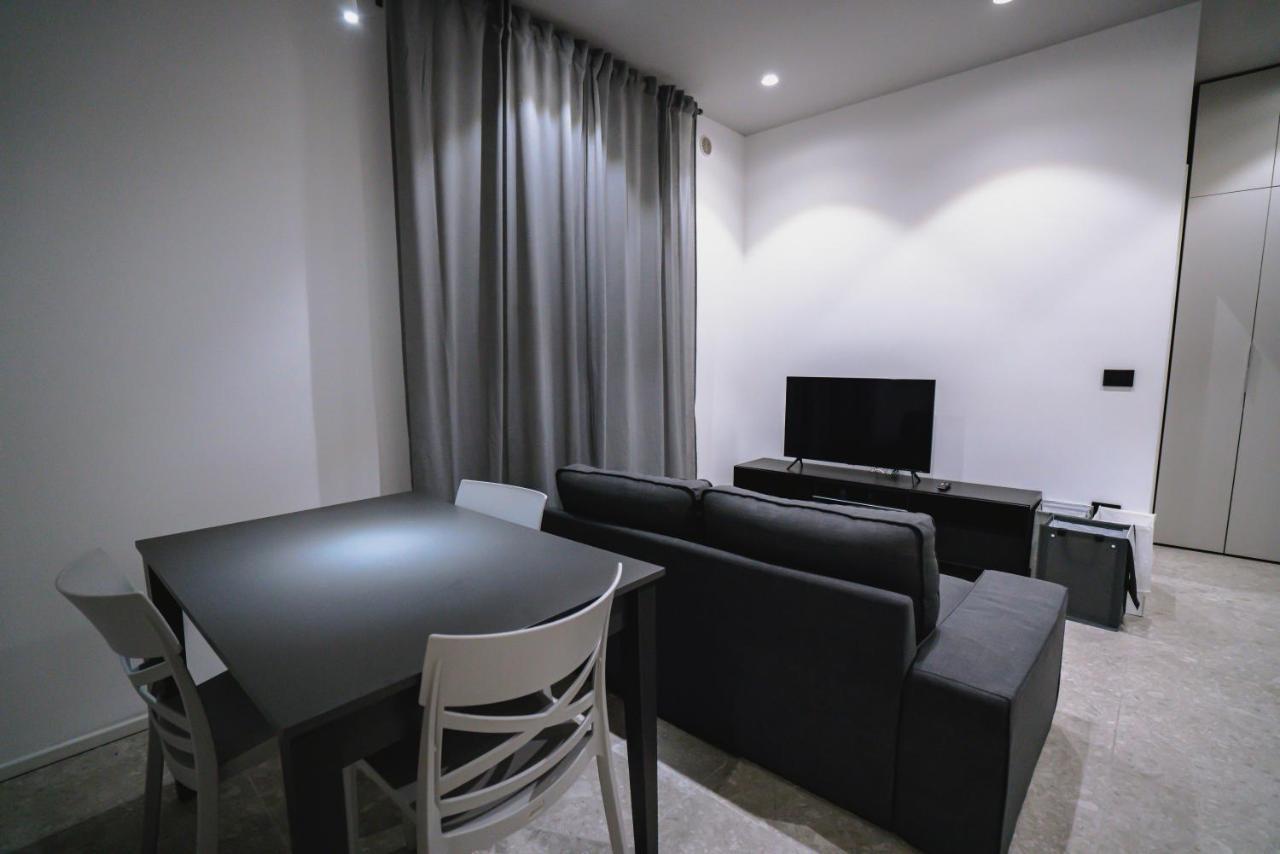 סלרנו De Luca 6 Apartments מראה חיצוני תמונה