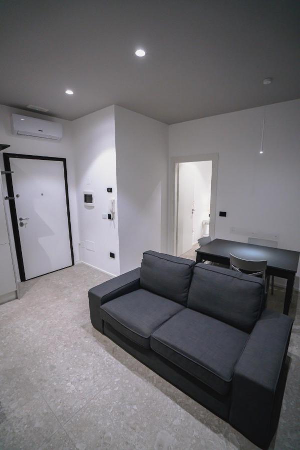 סלרנו De Luca 6 Apartments מראה חיצוני תמונה